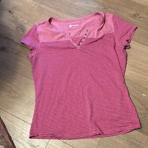 Reebok Women's Pink Striped V-Neck Tee